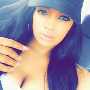 Meet your Posher, Stefanie